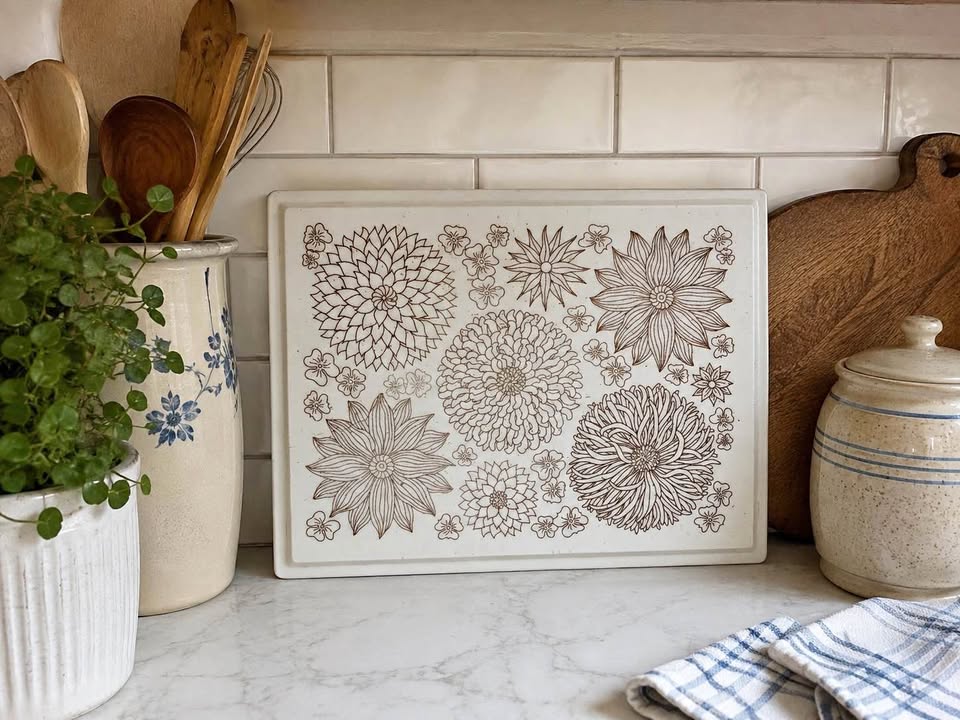 Vintage 1970s Floral Glass Counter Saver Cutting Board – Chrysanthemum Retro Kitchen Decor