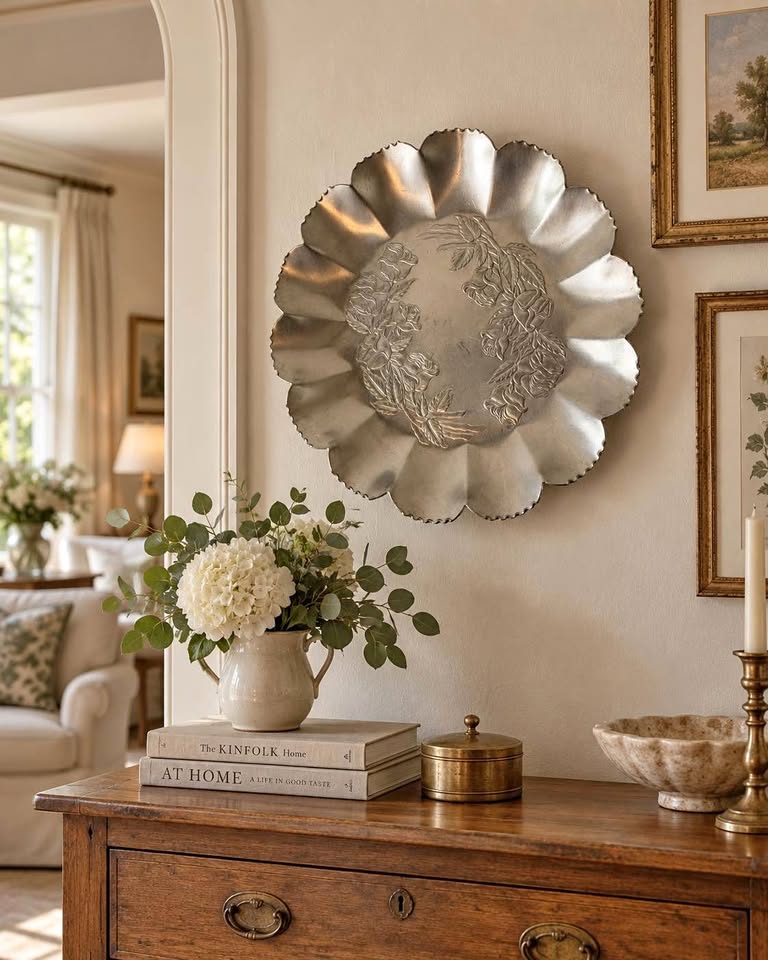 Vintage 1950s Farber & Shlevin Aluminum Rose Platter – Scalloped Décor